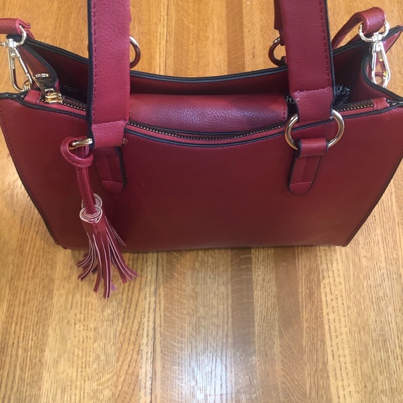 Purse - Picture 2 of 5